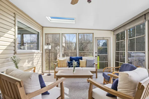 $550,000 | 1508 Lilac Drive, Crystal Lake, IL 60014