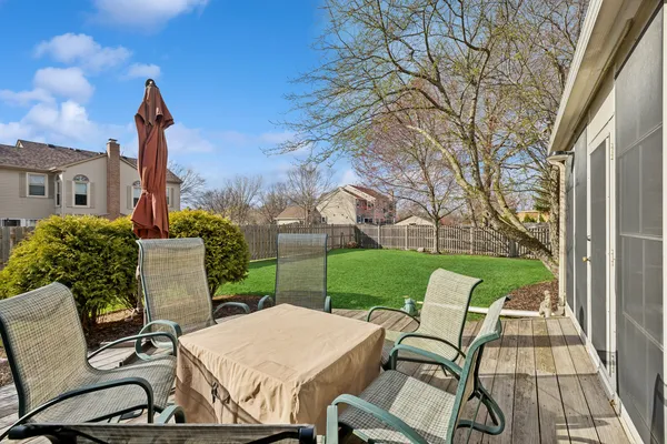 $550,000 | 1508 Lilac Drive, Crystal Lake, IL 60014