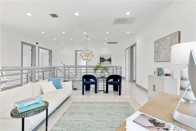 $2,988,000 | 7702 Alberta Drive, Huntington Beach, CA 92648