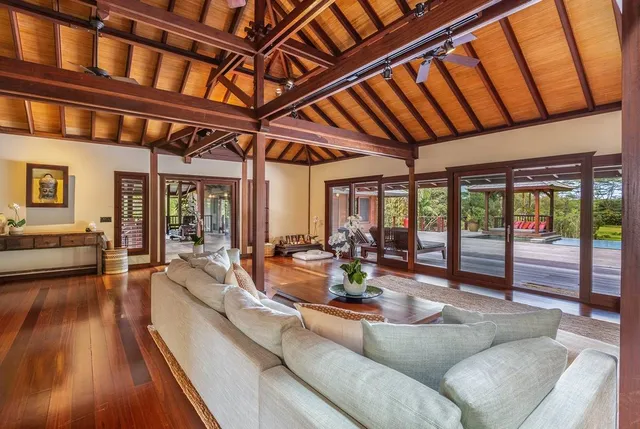 $7,650,000 | 5880L Kahiliholo Road, Kilauea, HI 96754