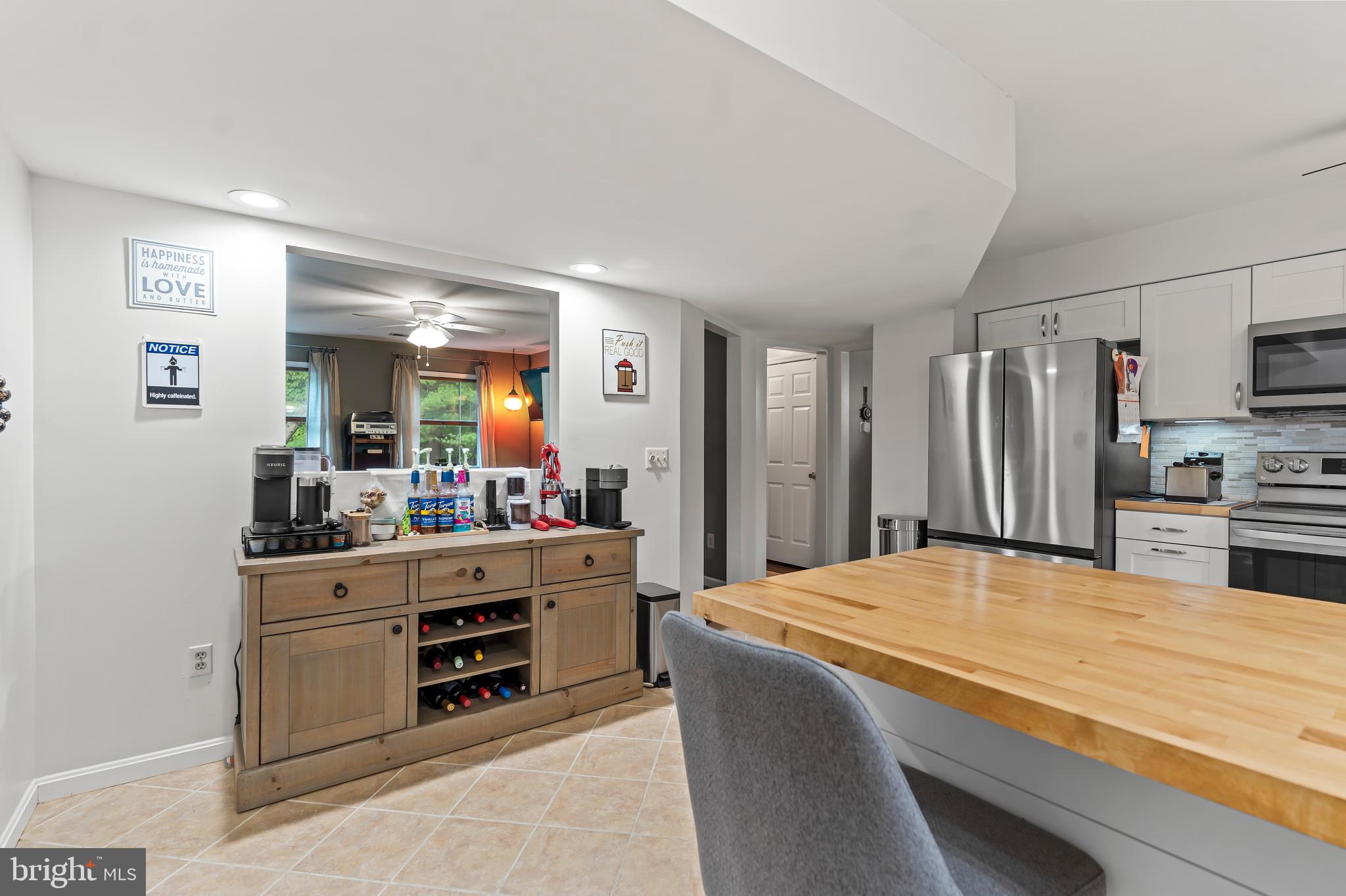 18347 Manor Church Road Boonsboro, MD 21713 - Photo 23 of 70 Main kitchen