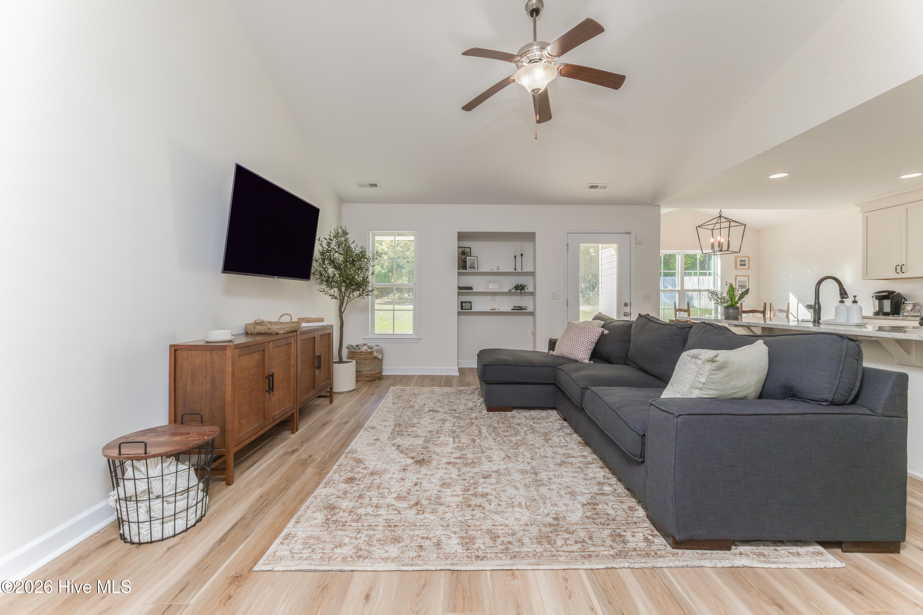 452 Hardison Road Holly Ridge, NC 28445 - Photo 5 of 48