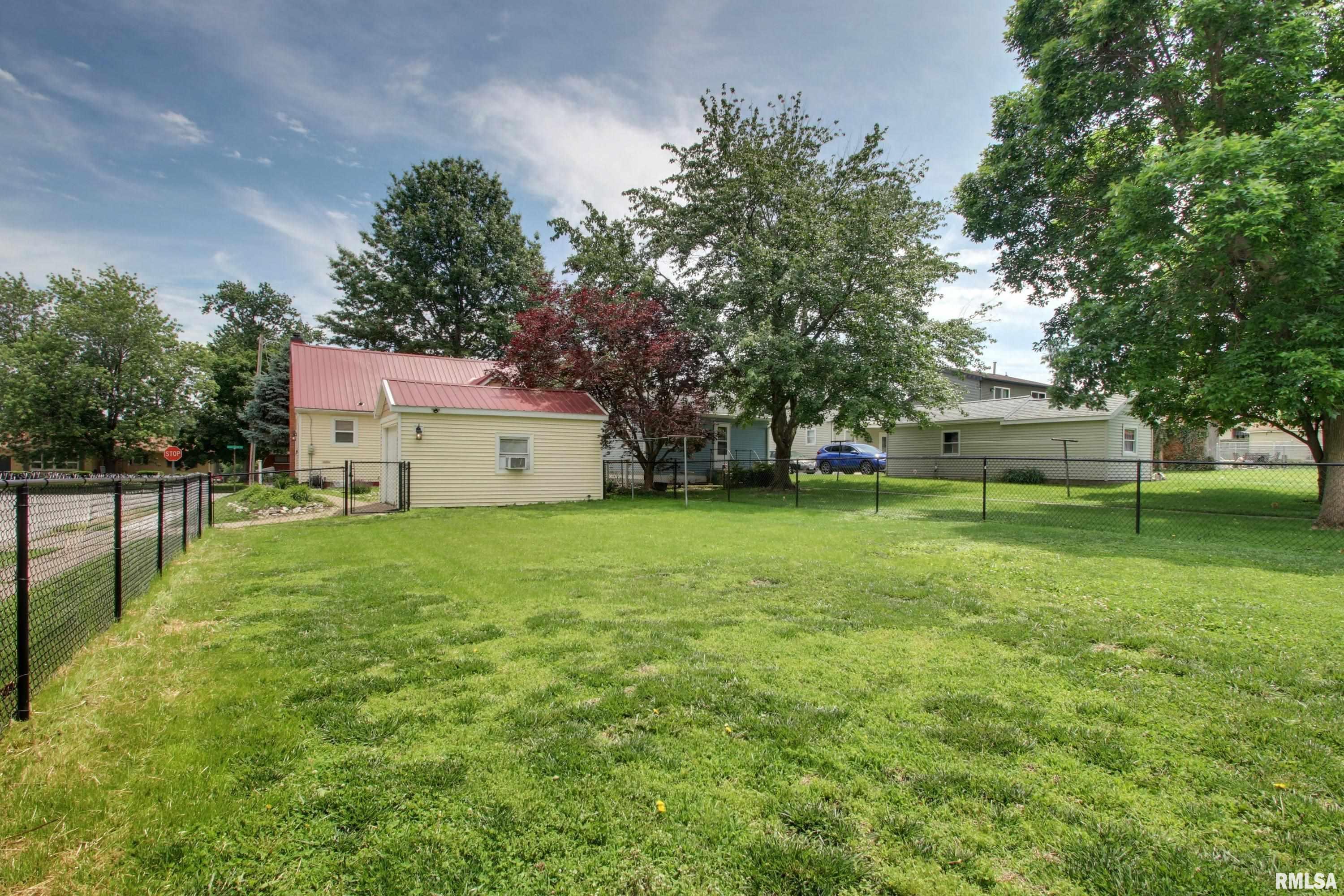 1300 South 24th Street Quincy, IL 62301 - Photo 23 of 24