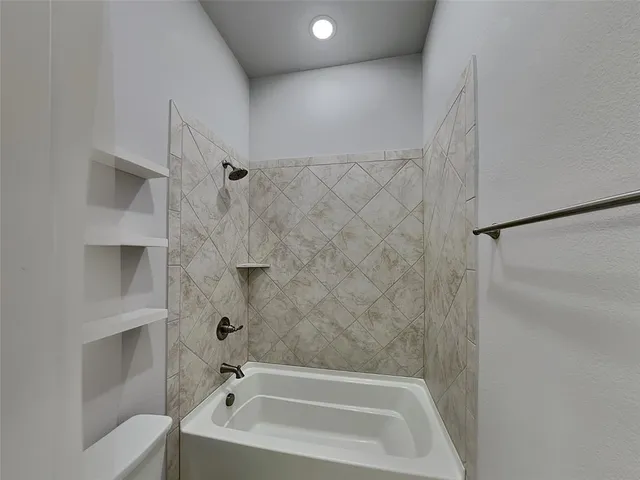 $2,799 | 1204 Sagewood Drive, Justin, TX 76247