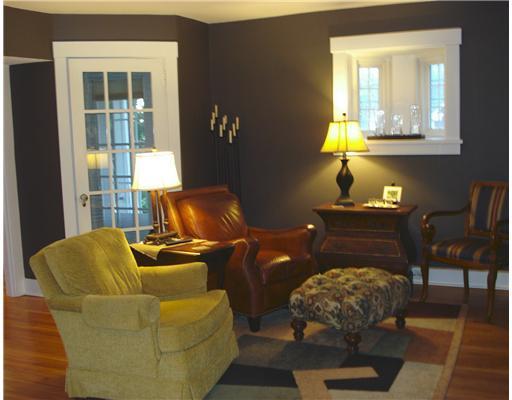 101 Bower Hill Road Mt. Lebanon, PA 15228 - Photo 4 of 18 Living Room.