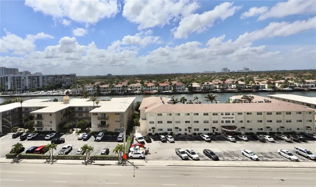 $2,400 | 2401 South Ocean Drive, Unit 806, Hollywood, FL 33019