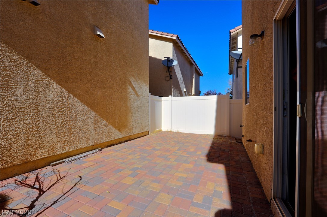 7338 Linaria Road Las Vegas, NV 89113 - Photo 8 of 14