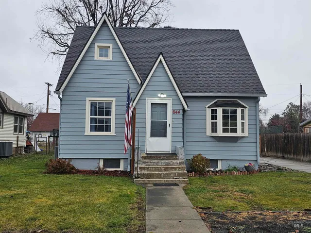 $295,000 | 644 North 7th Street, Payette, ID 83661