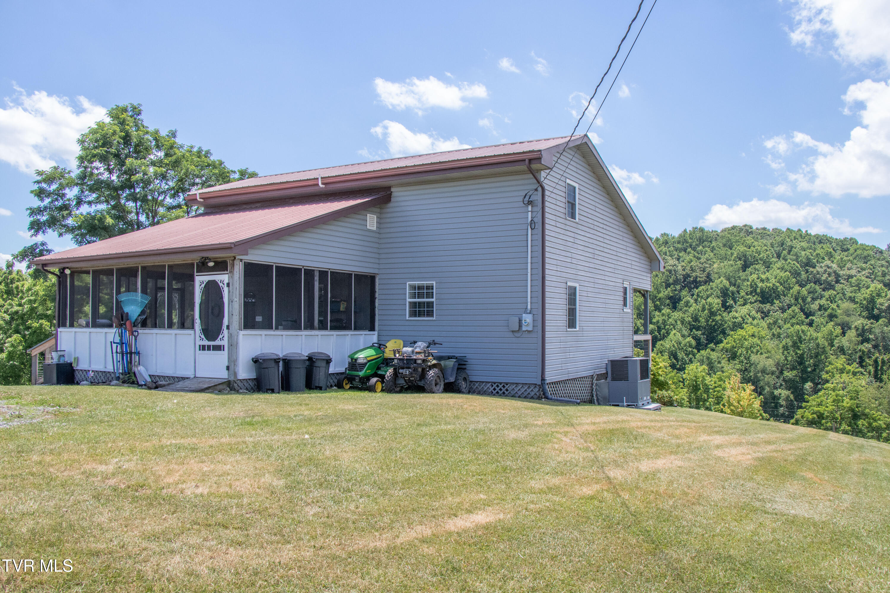 27069 Northridge Road Meadowview, VA 24361 - Photo 17 of 61 Northridge-17