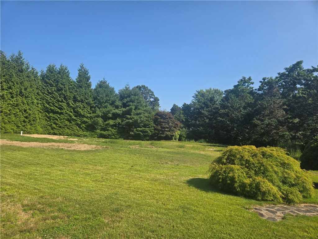 118 Winnapaug Road Westerly, RI 02891 - Photo 4 of 6 Gallery Image 4