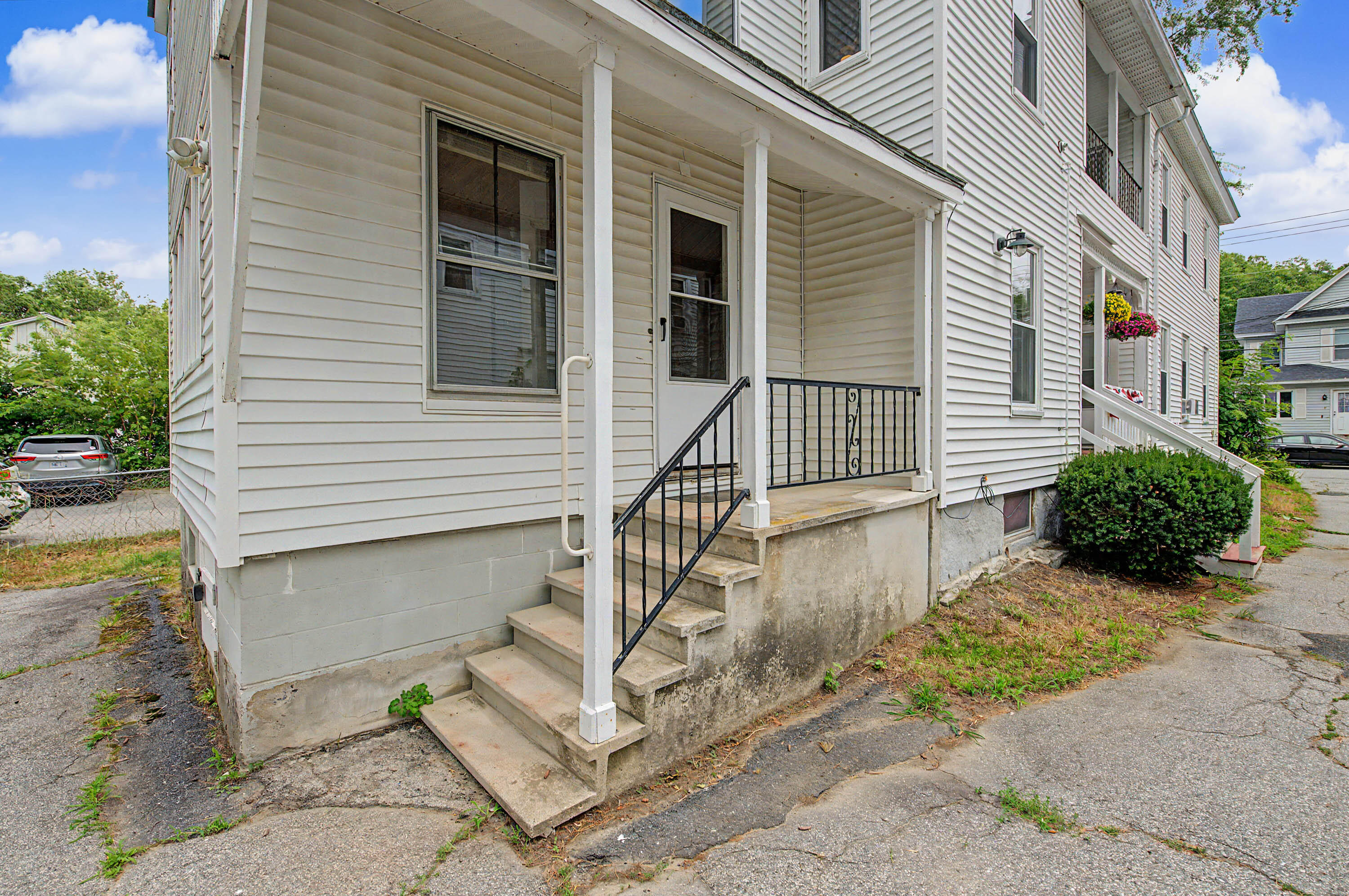 10 Maple Street Augusta, ME 04330 - Photo 8 of 56 pic-2