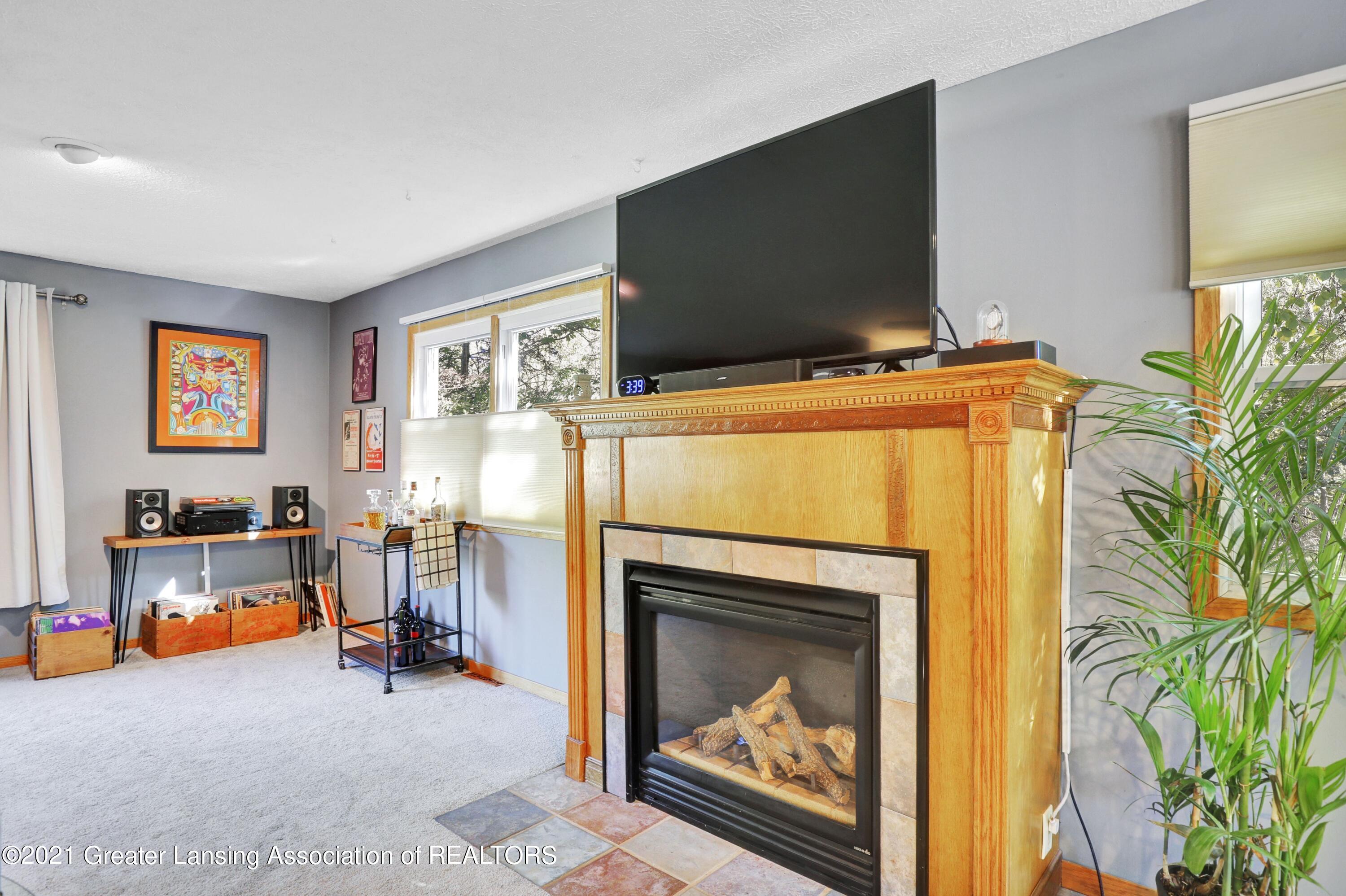 2837 Webster Road Lansing, MI 48906 - Photo 8 of 49 13