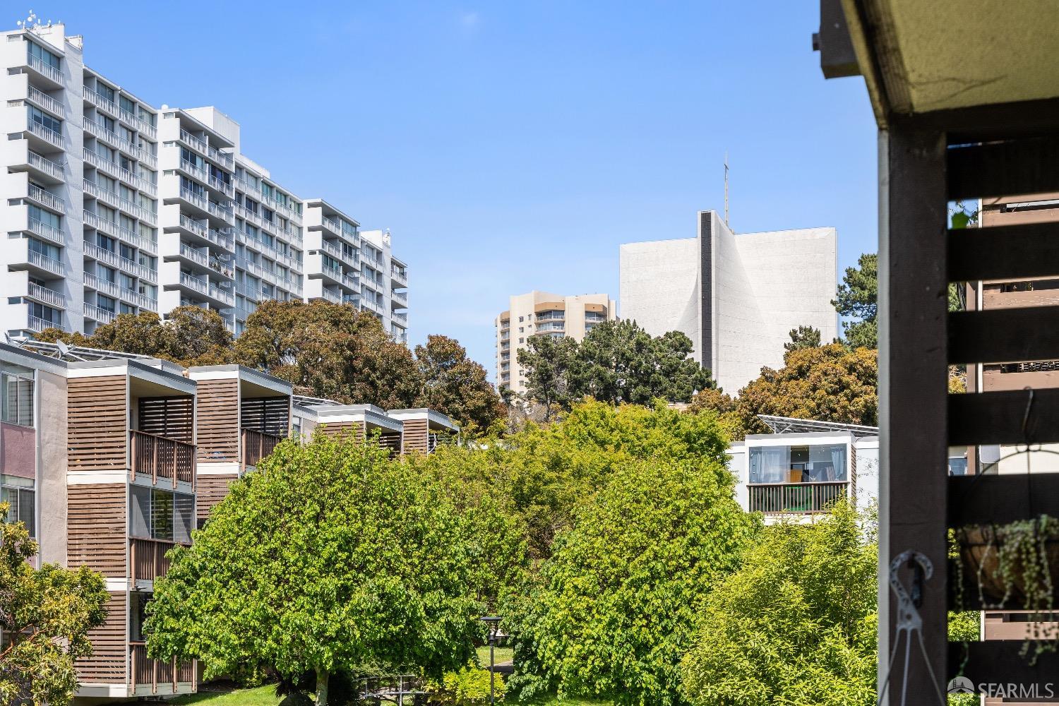30 Quickstep Lane, Unit 3 San Francisco, CA 94115 - Photo 9 of 20 a view of a city with tall buildings