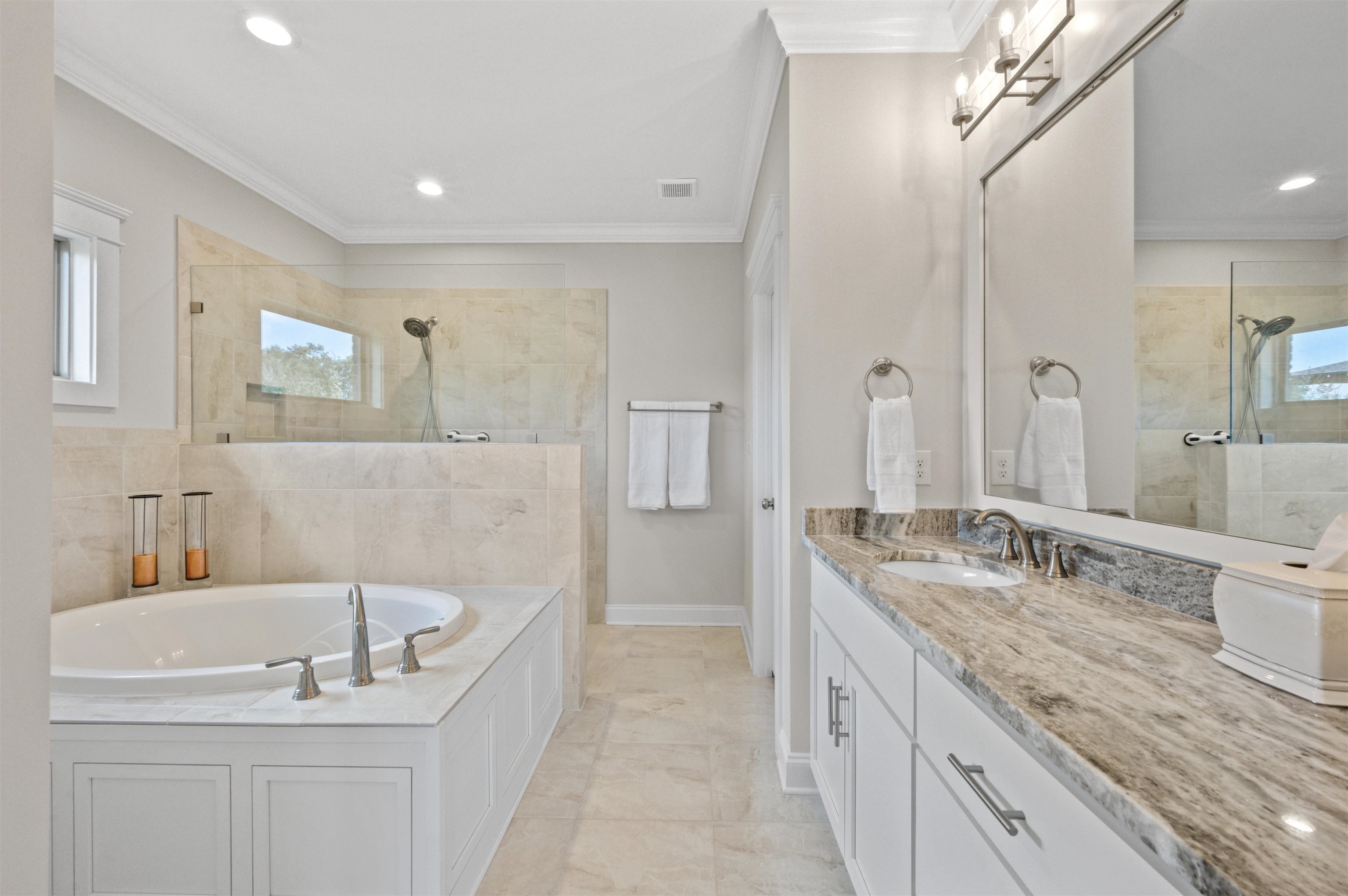 453 Fortune Drive Fairhope, AL 36532 - Photo 28 of 79 Bathroom