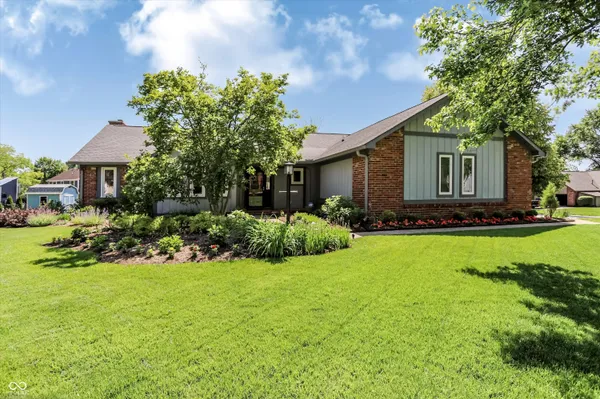 $450,000 | 14549 Saddleback Drive, Carmel, IN 46032