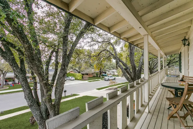 $325,000 | 2815 Gainesborough Drive, San Antonio, TX 78230