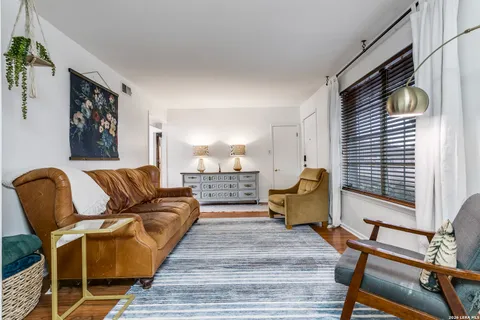 $325,000 | 2815 Gainesborough Drive, San Antonio, TX 78230