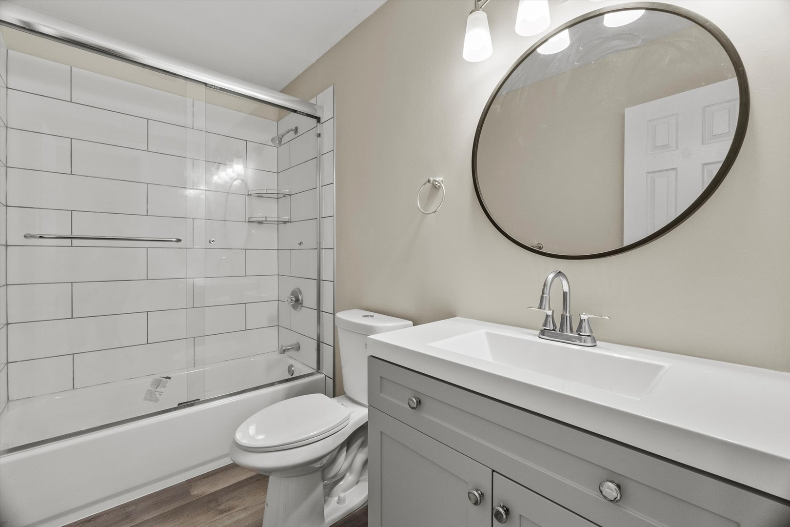 1208 Hague Street Joliet, IL 60432 - Photo 9 of 27