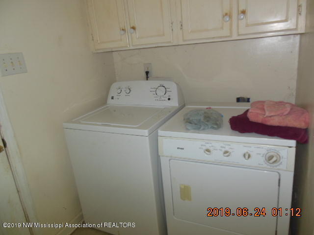 33 Linwood Road Senatobia, MS 38668 - Photo 11 of 34 DSCN0856
