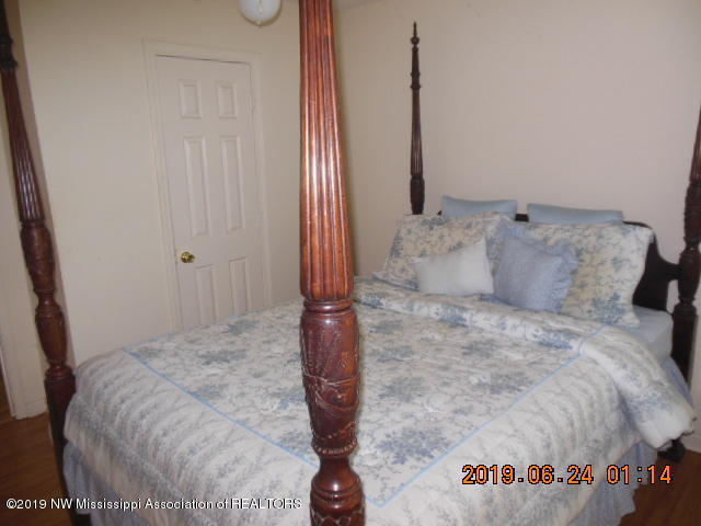 33 Linwood Road Senatobia, MS 38668 - Photo 14 of 34 DSCN0862
