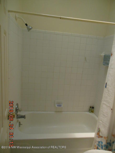 33 Linwood Road Senatobia, MS 38668 - Photo 21 of 34 DSCN0858
