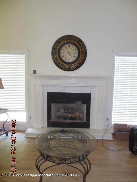 33 Linwood Road Senatobia, MS 38668 - Photo 3 of 34 DSCN0840