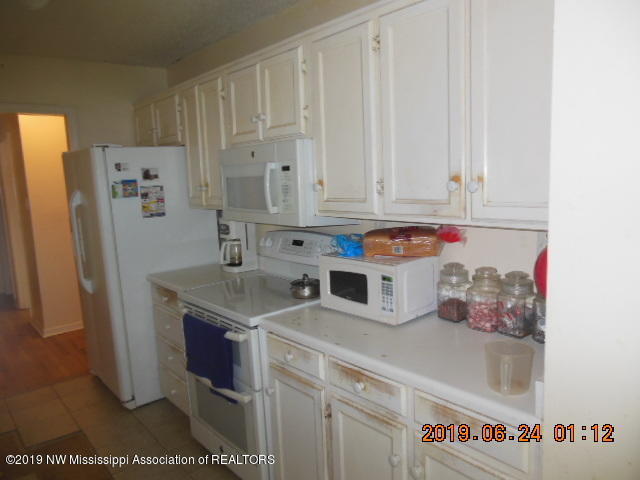 33 Linwood Road Senatobia, MS 38668 - Photo 8 of 34 DSCN0853