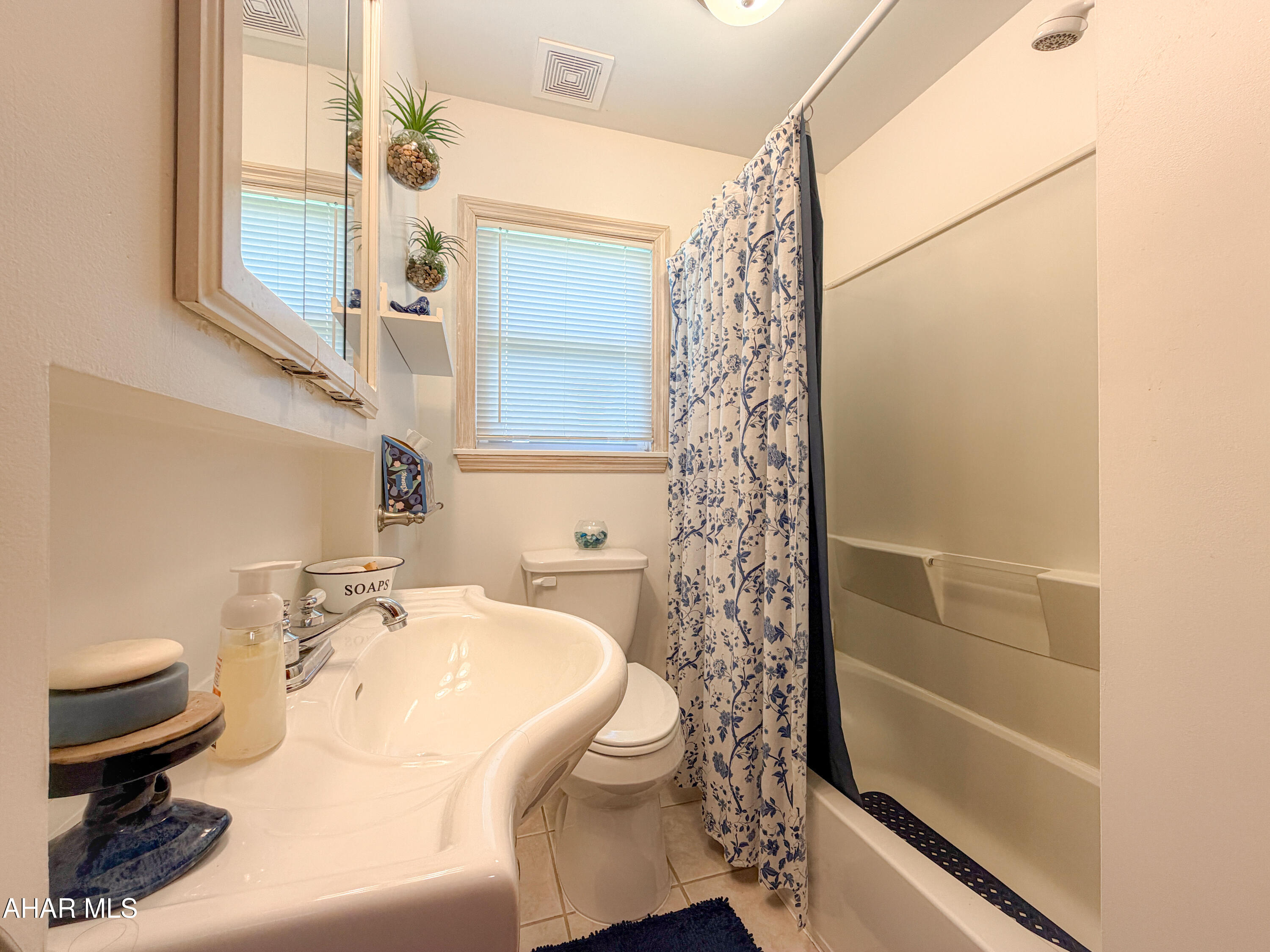 1048 Imlertown Road Bedford, PA 15522 - Photo 20 of 57