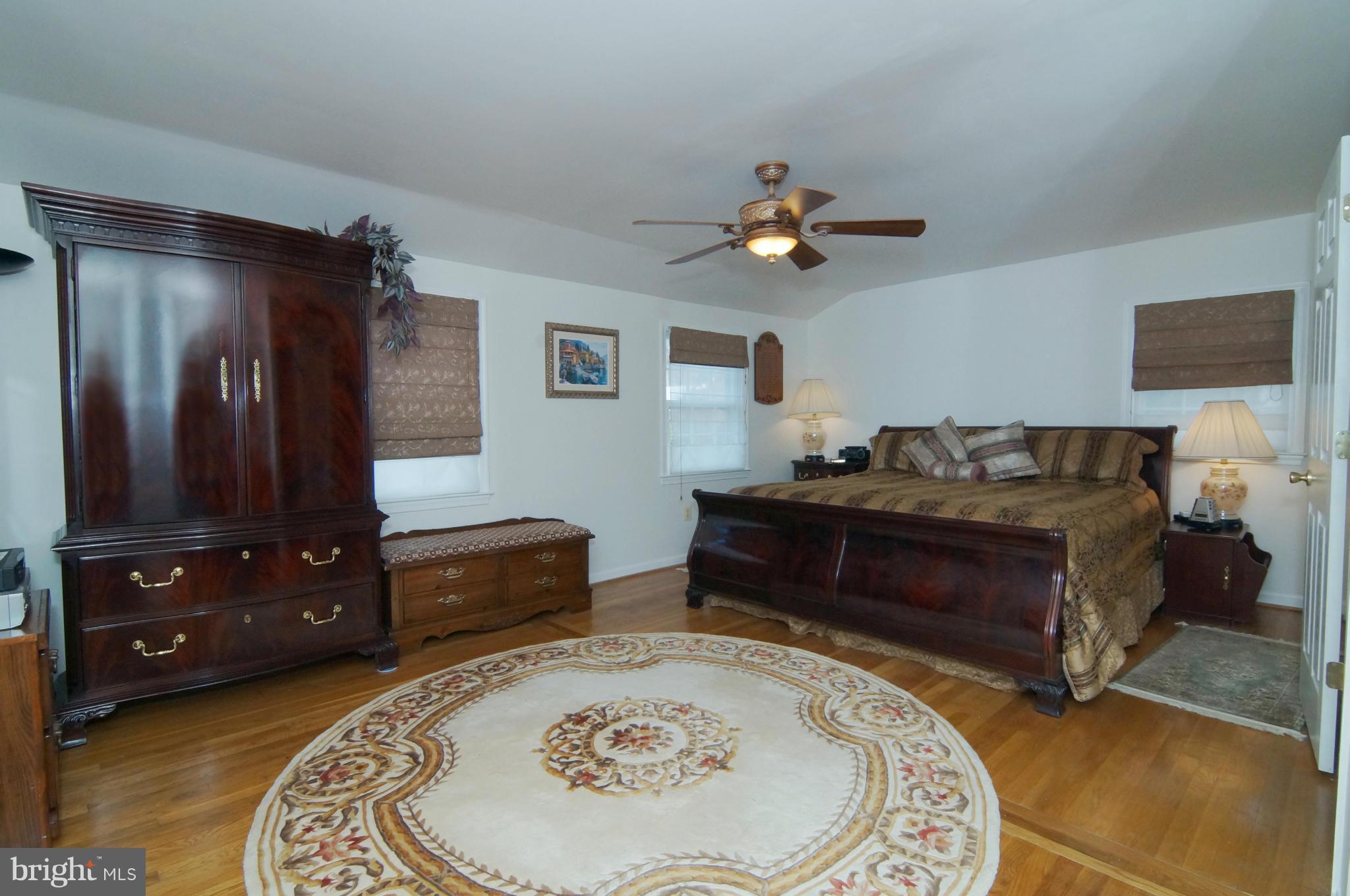 8023 Langbrook Road Springfield, VA 22152 - Photo 16 of 30 Huge Master Bedroom