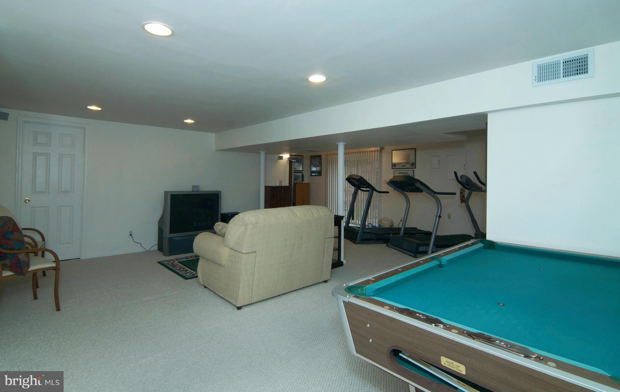 8023 Langbrook Road Springfield, VA 22152 - Photo 27 of 30 Lower Level showing Room for Pool Table