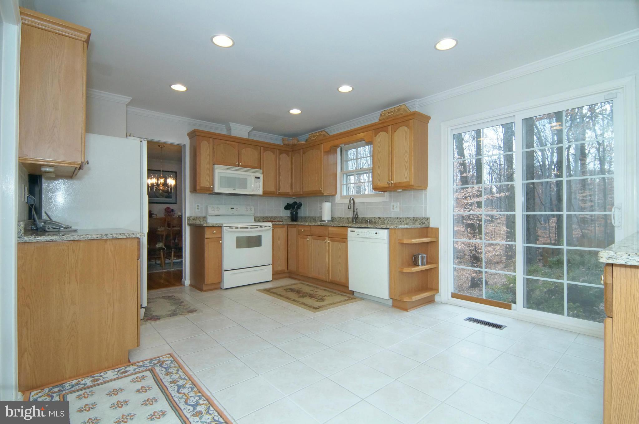 8023 Langbrook Road Springfield, VA 22152 - Photo 8 of 30 Huge Kitchen viewing Glass Slider