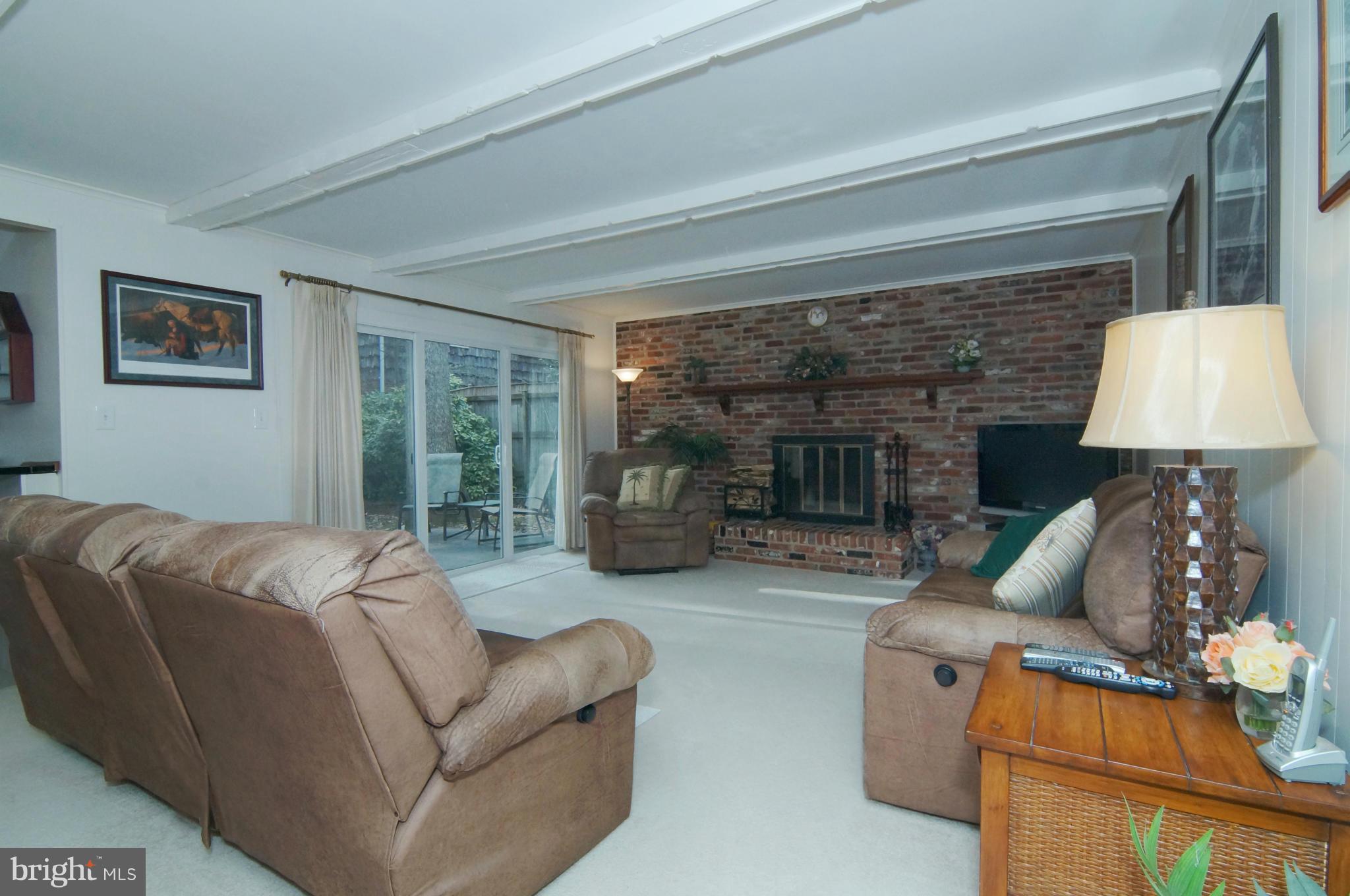 8023 Langbrook Road Springfield, VA 22152 - Photo 10 of 30 1st Floor Family Room