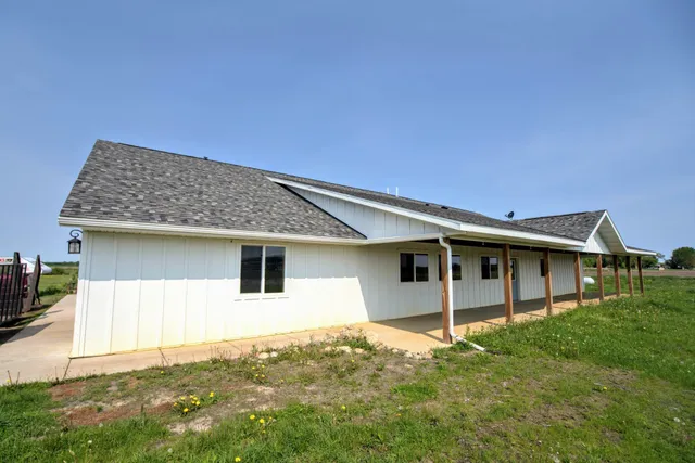 $499,900 | 1950 228th Lane West, Mora, MN 55051