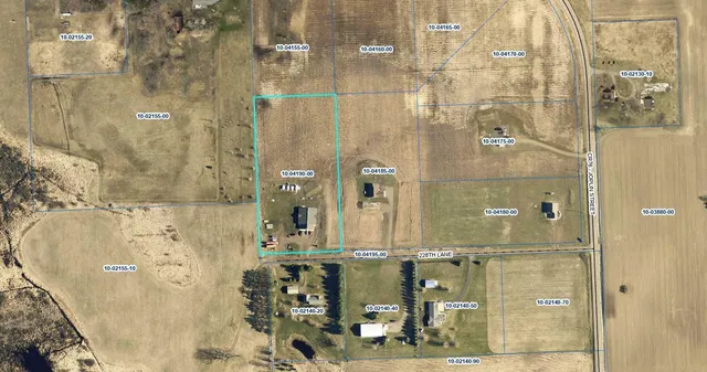 $499,900 | 1950 228th Lane West, Mora, MN 55051