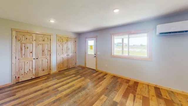 $499,900 | 1950 228th Lane West, Mora, MN 55051