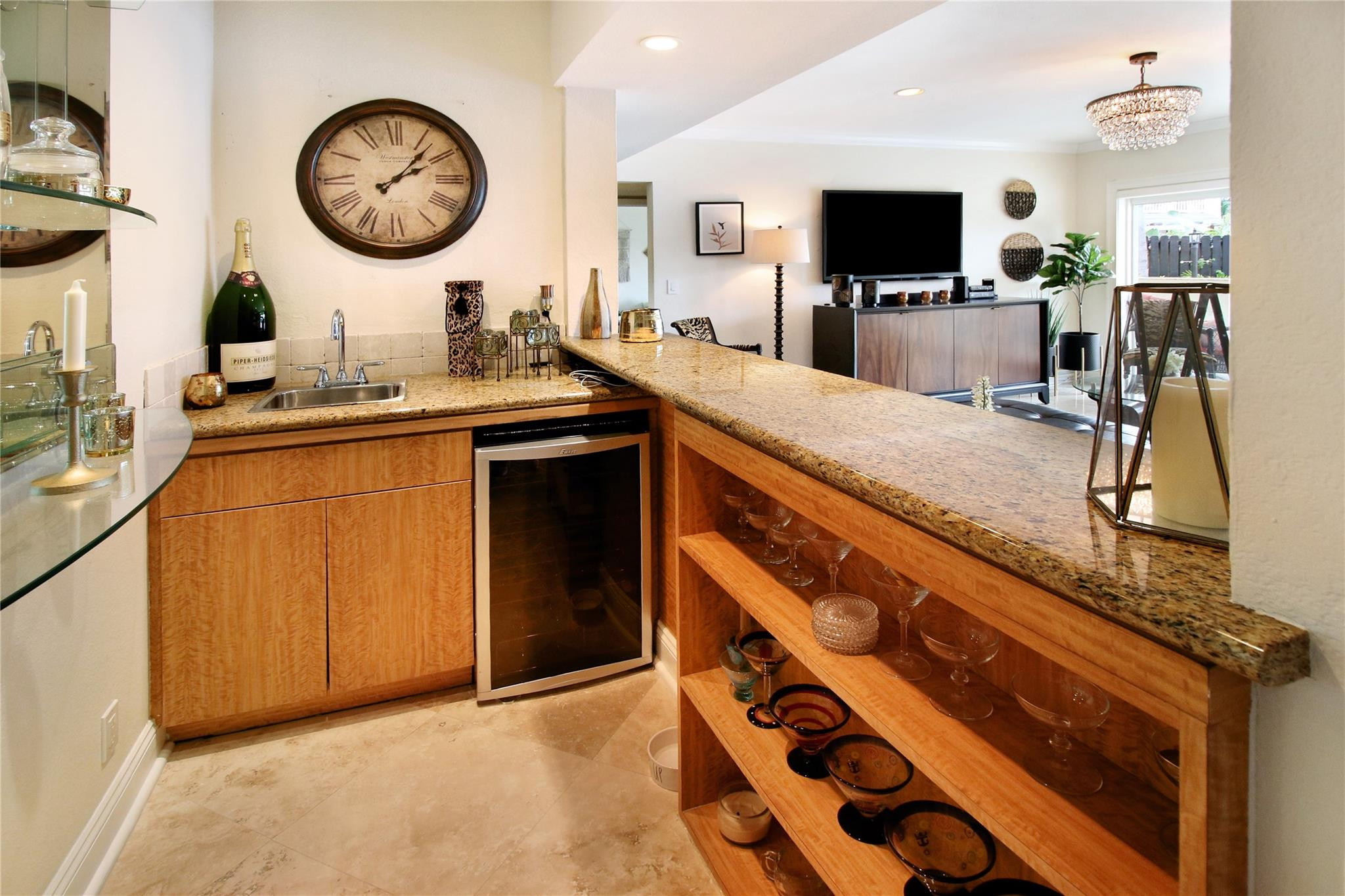 2445 Southeast 8th Street Pompano Beach, FL 33062 - Photo 17 of 84 Photo 17