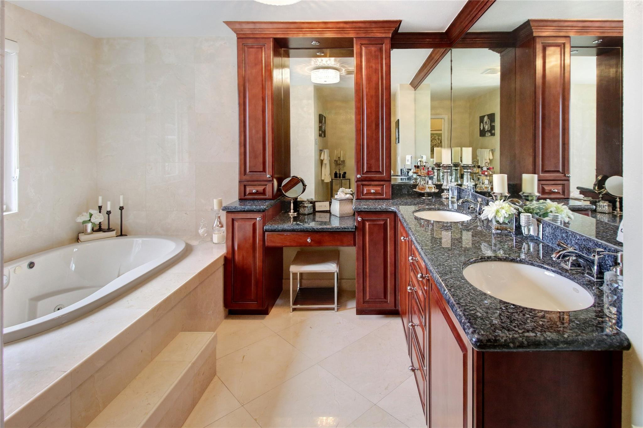 2445 Southeast 8th Street Pompano Beach, FL 33062 - Photo 31 of 84 Photo 31