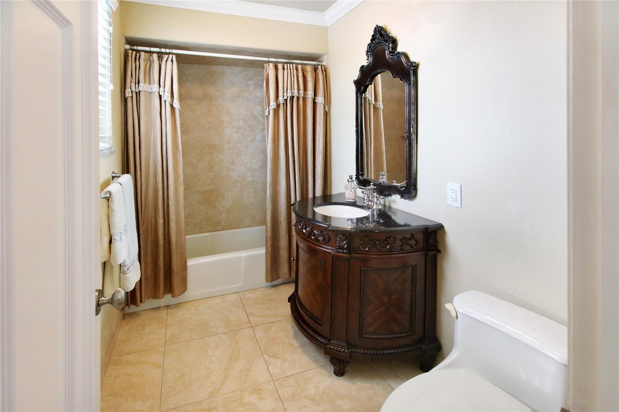 2445 Southeast 8th Street Pompano Beach, FL 33062 - Photo 39 of 84 Photo 39