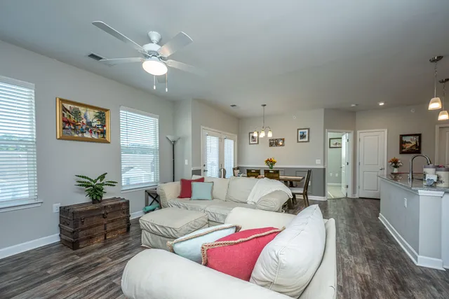 $315,000 | 7402 Bowen Corner Avenue, Hanahan, SC 29410