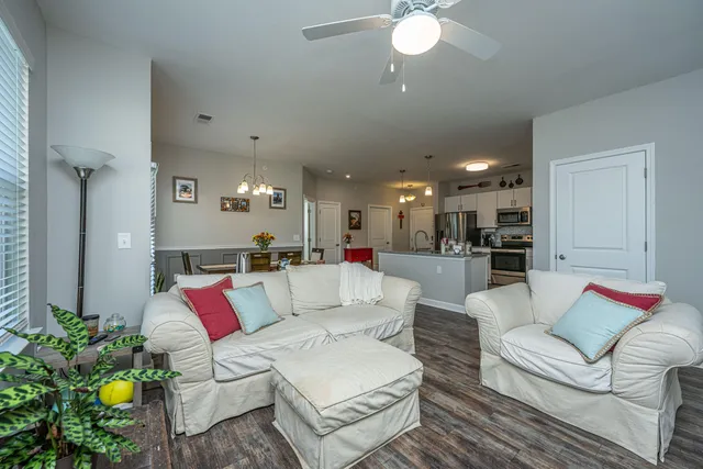 $315,000 | 7402 Bowen Corner Avenue, Hanahan, SC 29410