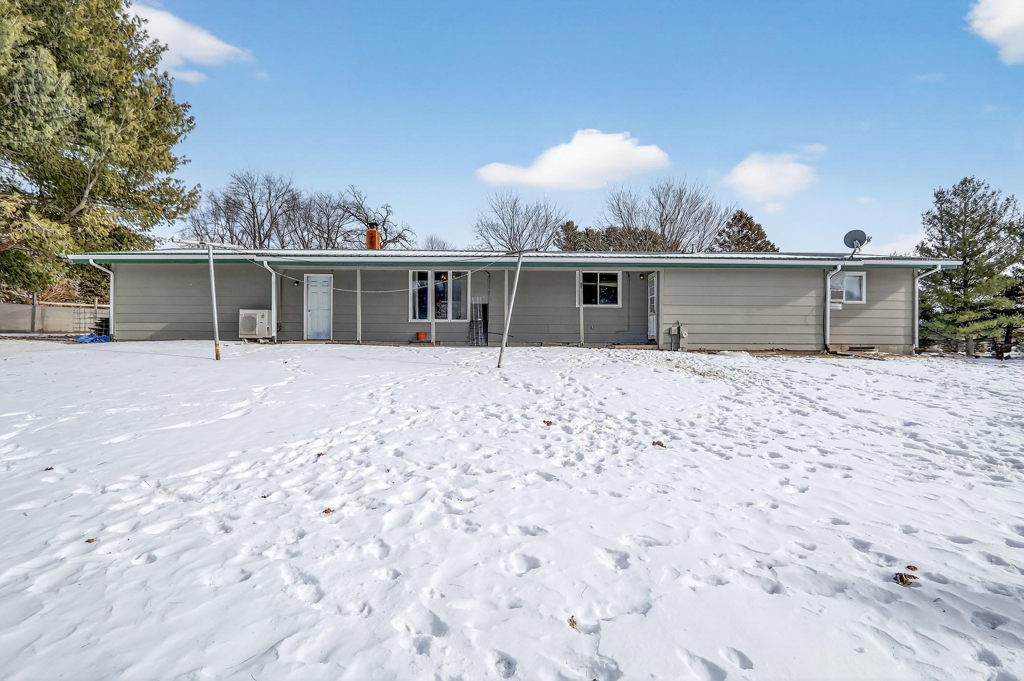 14858 Beaverton Road Poplar Grove, IL 61065 - Photo 2 of 45
