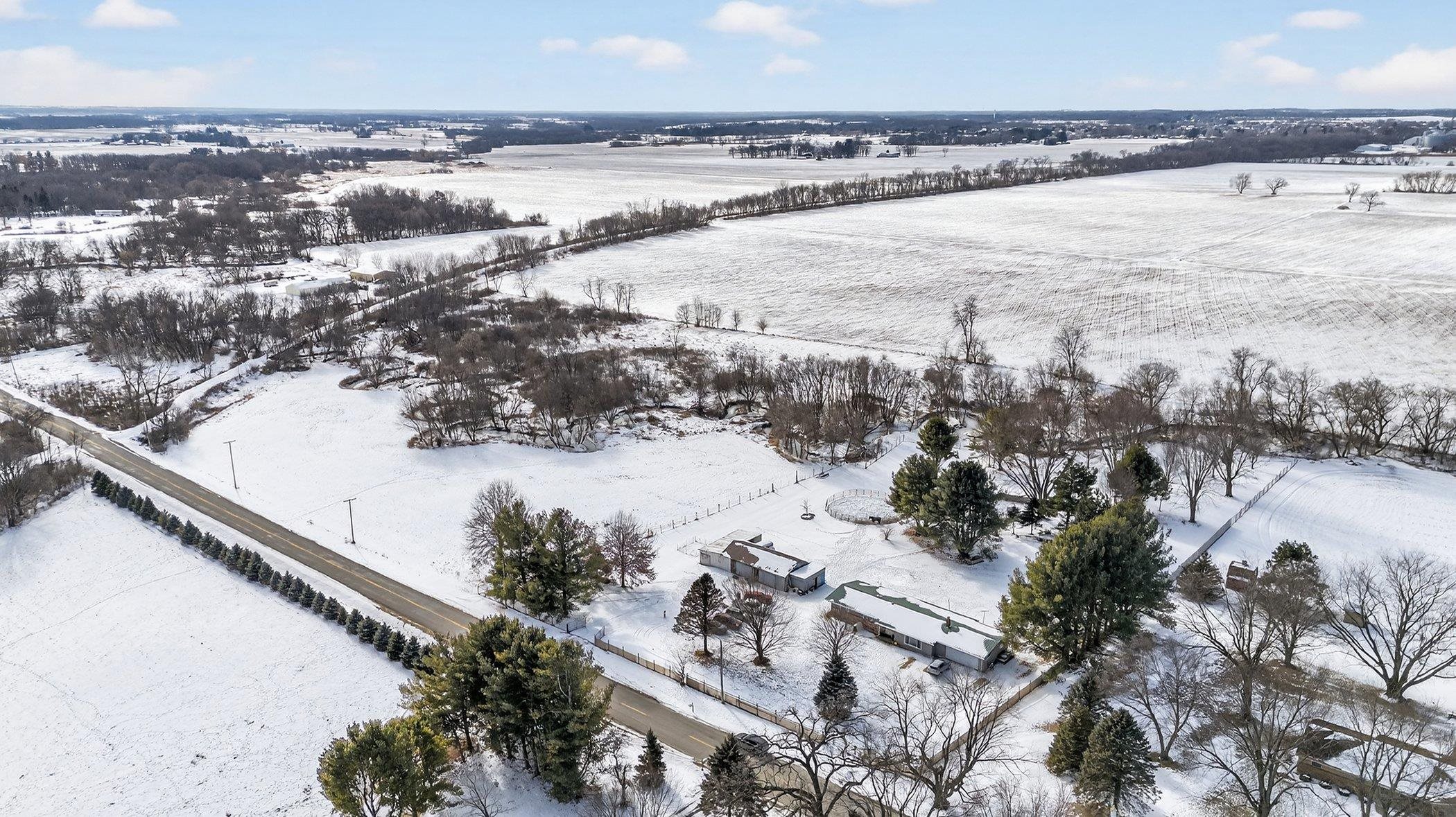 14858 Beaverton Road Poplar Grove, IL 61065 - Photo 4 of 45