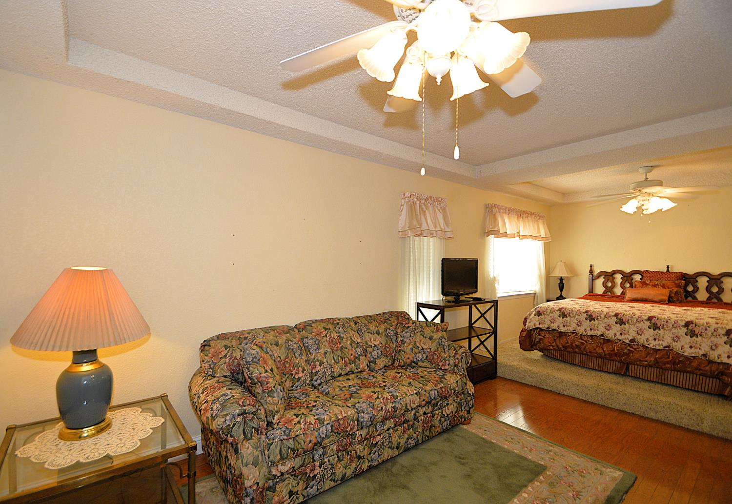 2037 East Decatur Avenue Fresno, CA 93720 - Photo 32 of 42