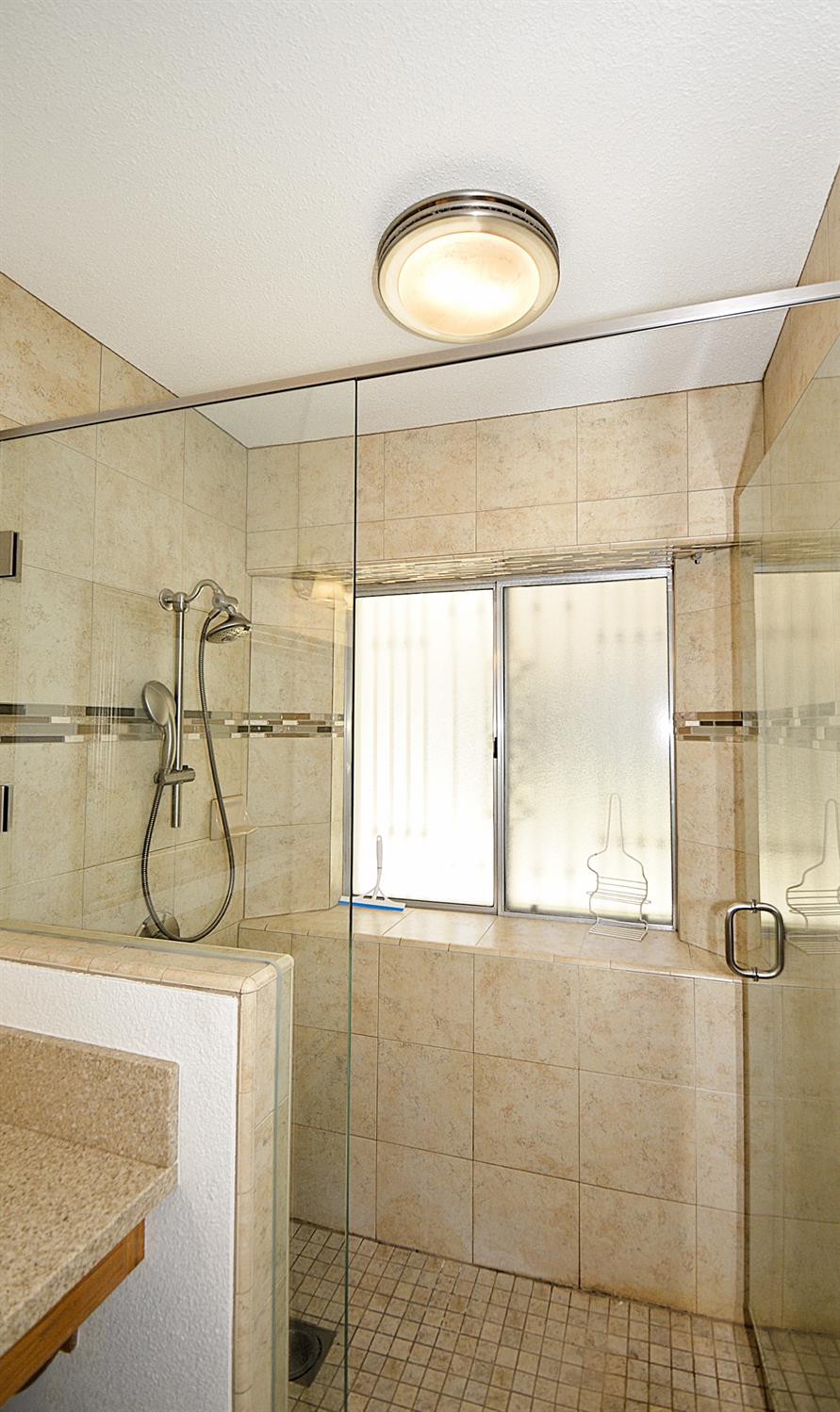 2037 East Decatur Avenue Fresno, CA 93720 - Photo 33 of 42