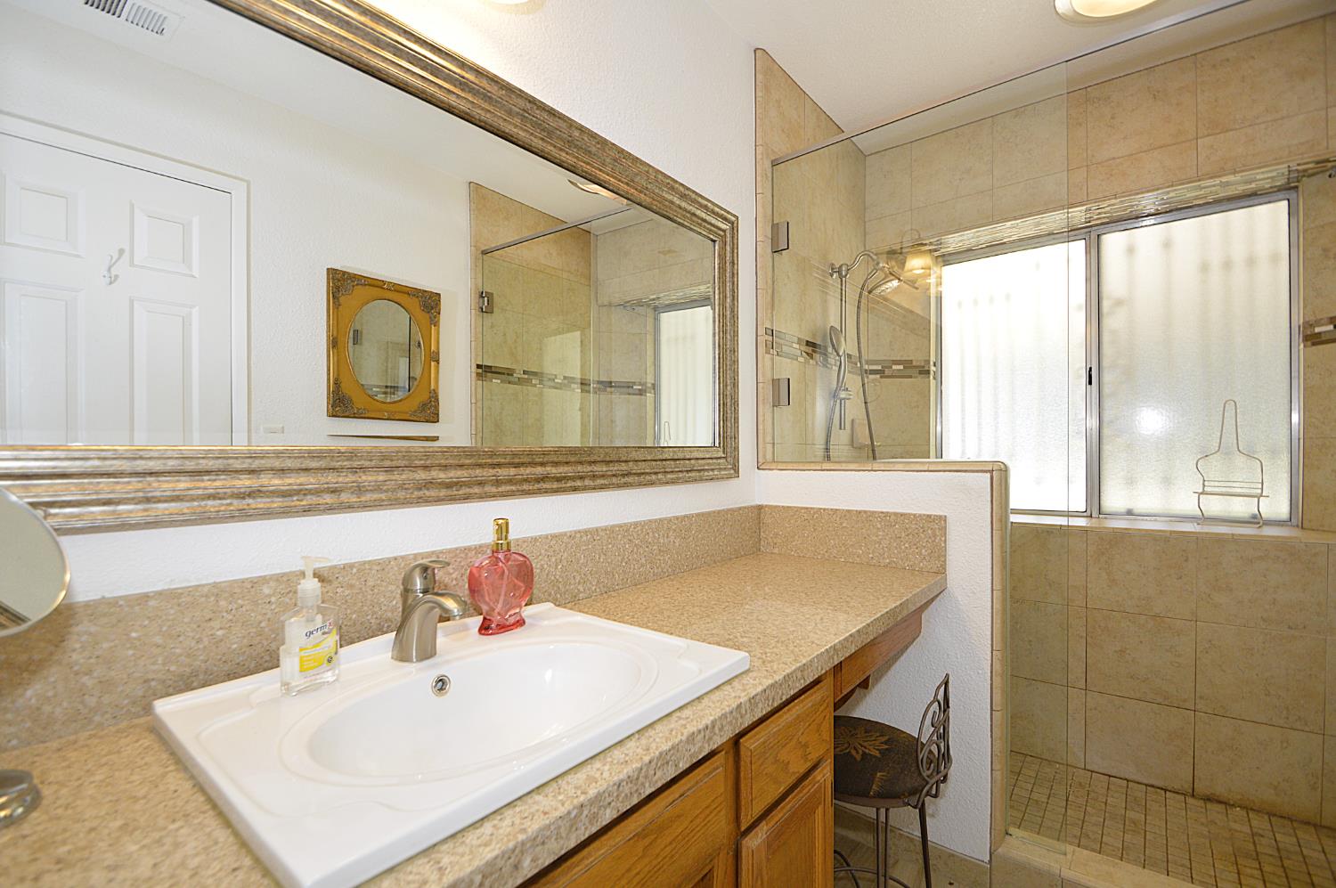 2037 East Decatur Avenue Fresno, CA 93720 - Photo 35 of 42