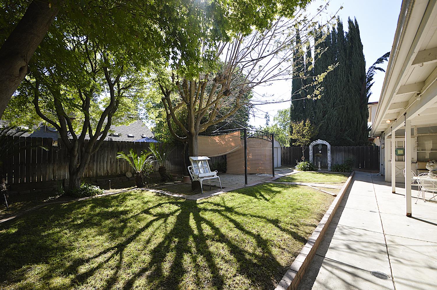 2037 East Decatur Avenue Fresno, CA 93720 - Photo 36 of 42