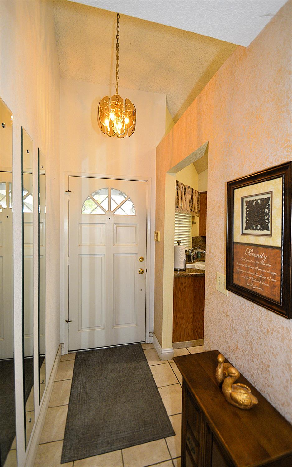 2037 East Decatur Avenue Fresno, CA 93720 - Photo 9 of 42