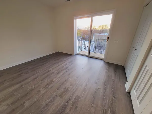 $248,000 | 3595 South Archer Avenue, Unit 2E, Chicago, IL 60609