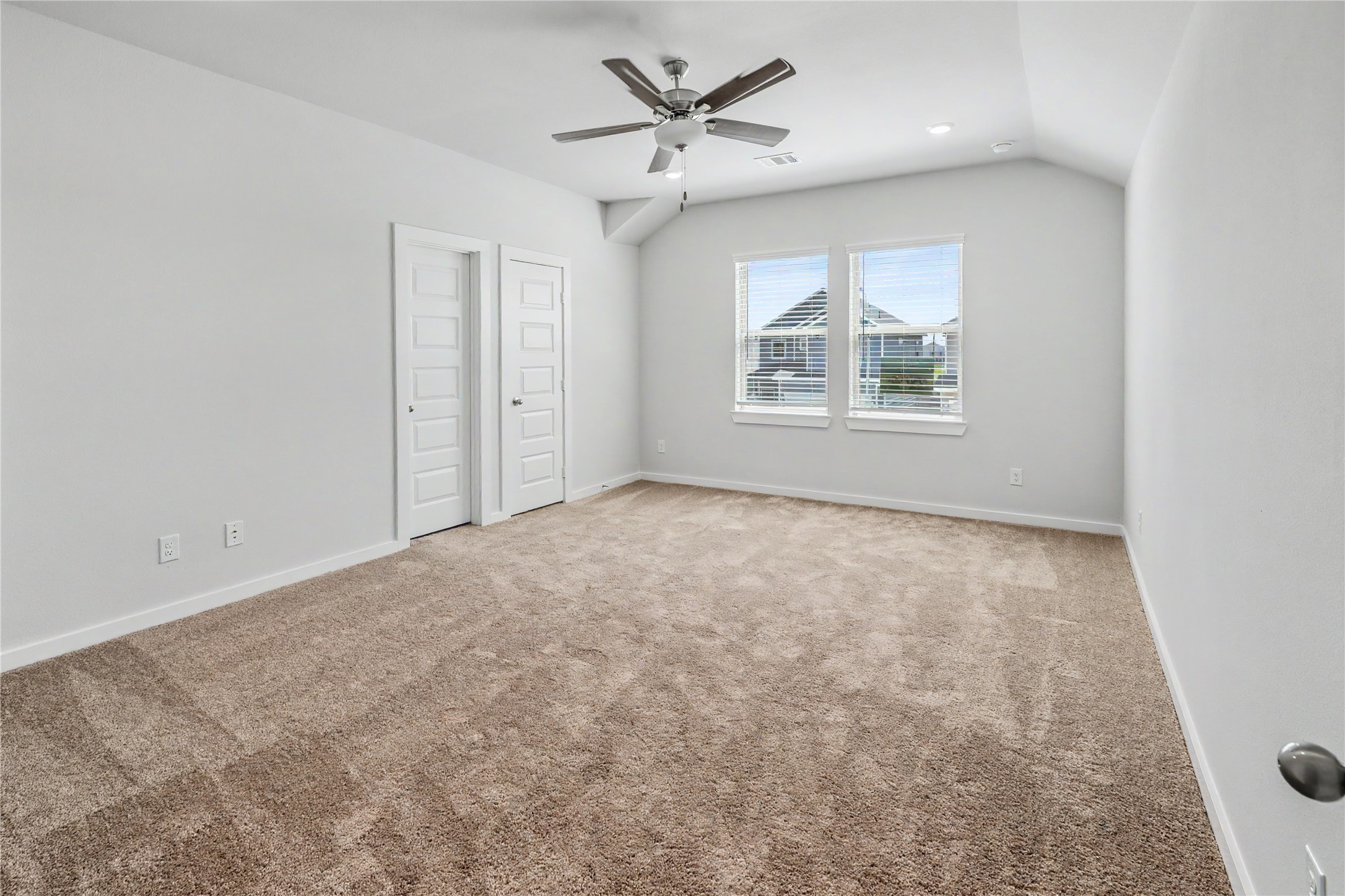 6426 Bolinas Court Rosharon, TX 77583 - Photo 27 of 49 a view of an empty room with a window