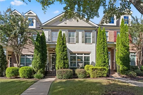 $525,000 | 7535 Jamestown Drive, Alpharetta, GA 30005